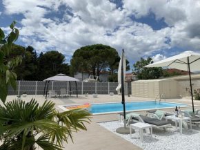 Azur Pearl with free EV Ch-Station, Fazana
